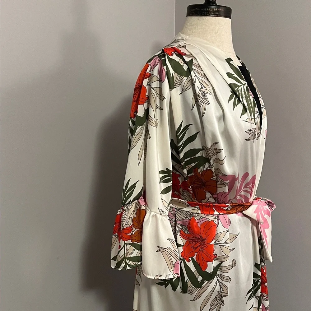 Floral Women's Robe - Picture 4 of 6